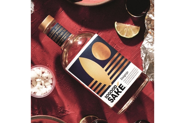 Image Bottle of Sake